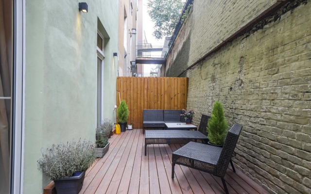 Ruterra Studio with Private Terrace