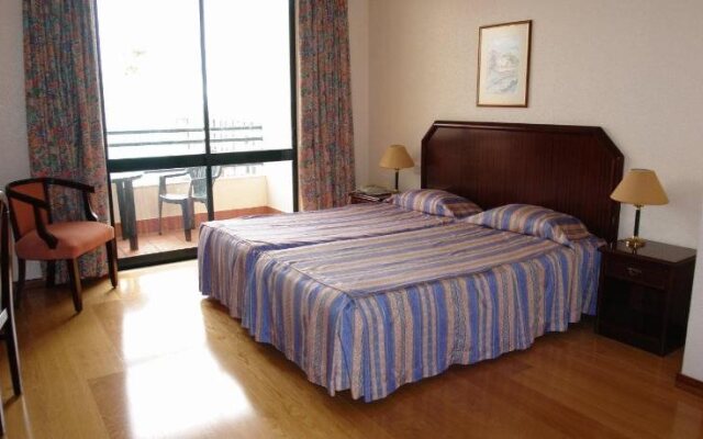 Vila Baleira Residence