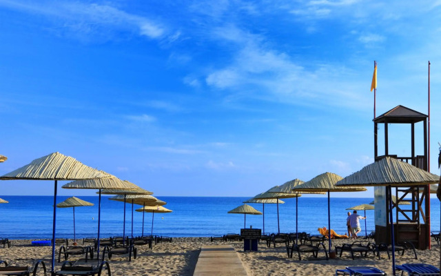 Apollonia Beach Resort & Spa