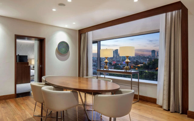 Conrad Istanbul Bosphorus