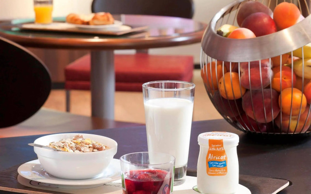 Novotel Suites Paris CDG Airport Villepinte