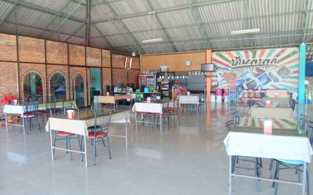 Bantatuk Resort & Restaurant