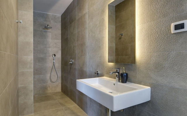 Villa in Vodnjan With Swimming Pool