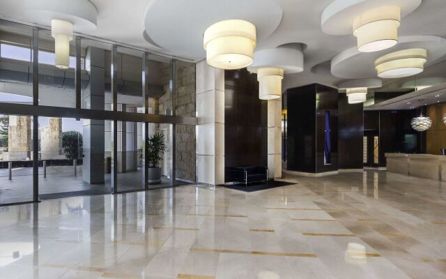 Mantra Towers of Chevron