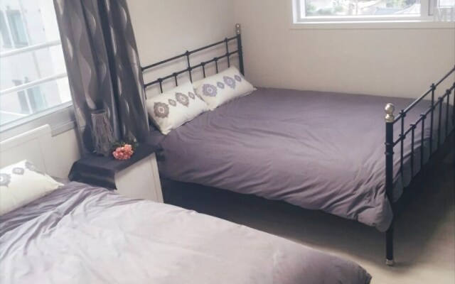 Daegu Urban Den Guesthouse