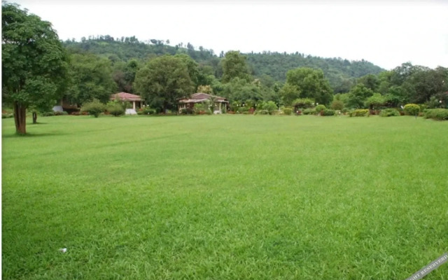 White Feather Resort Kauncha