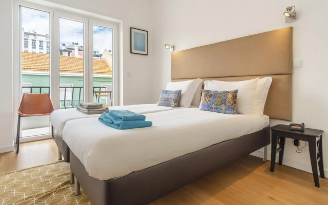 LV Premier Amoreiras AM3 Modern Space AC Lift