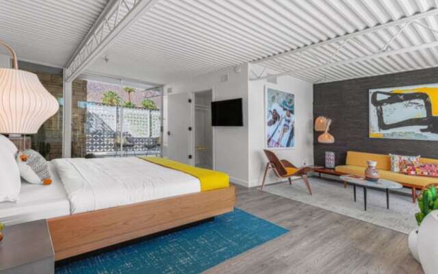 Limon Palm Springs