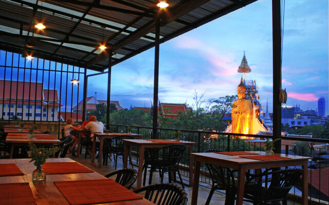Phranakorn Nornlen Hotel