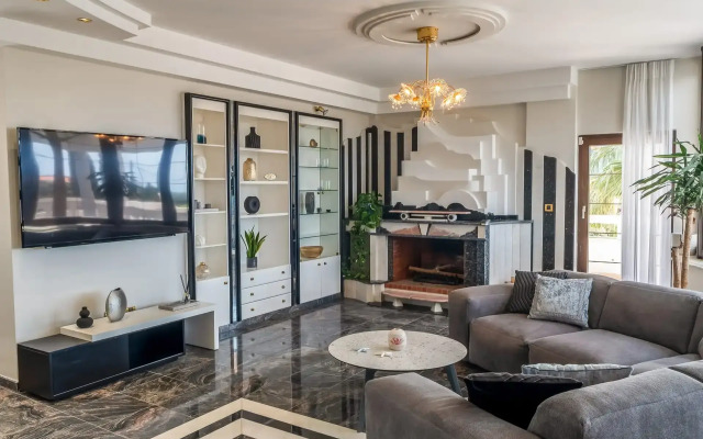 Red Rose Luxury Villa