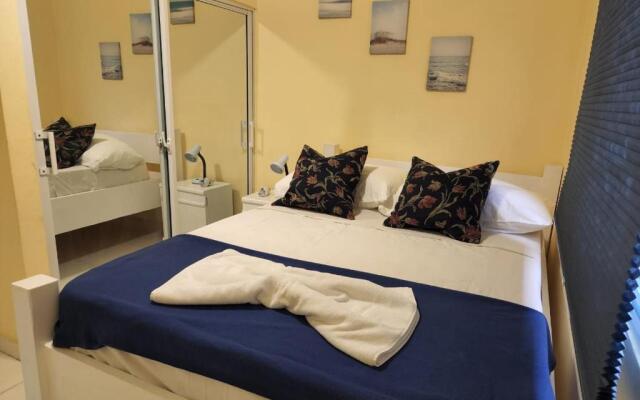 Apartamentos Melya cerca de la Playa Caleta
