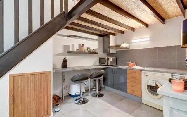 T1 Récent, 200M Plage, Clim, Internet