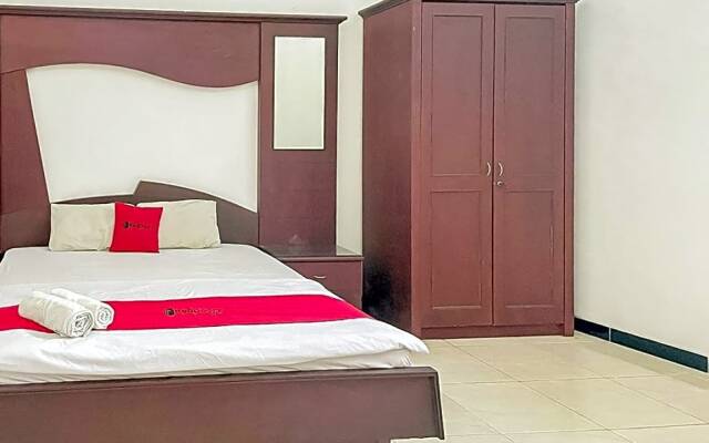 RedDoorz @ LeDug Tretes