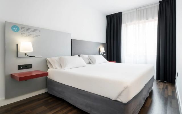 Hotel ILUNION Suites Madrid
