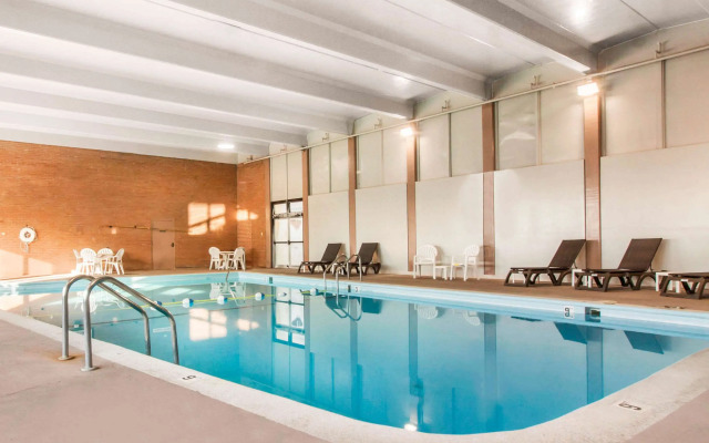 Comfort Inn & Suites Omaha Central