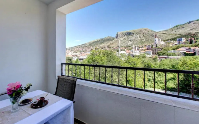 Hotel Almira