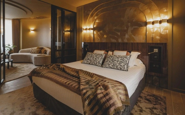Gounod Hotel