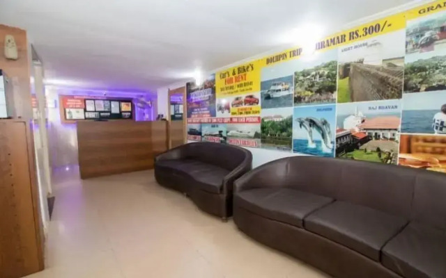 Hotel Travellers Inn