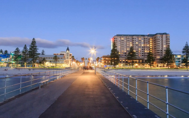 Stamford Grand Adelaide