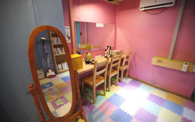 Bluefish Guesthouse - Hostel