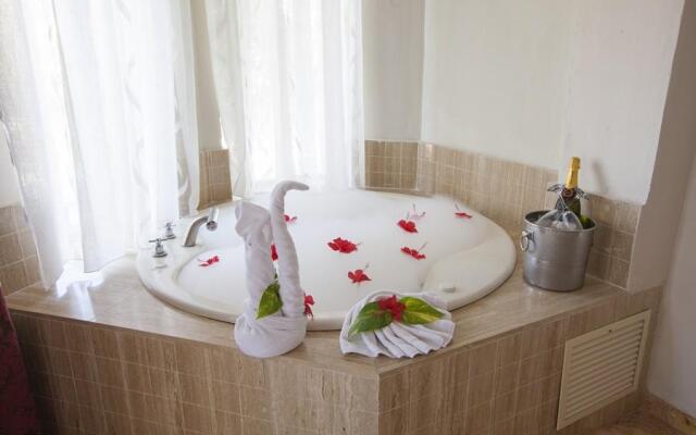 Majestic Elegance Club (Adults Only)