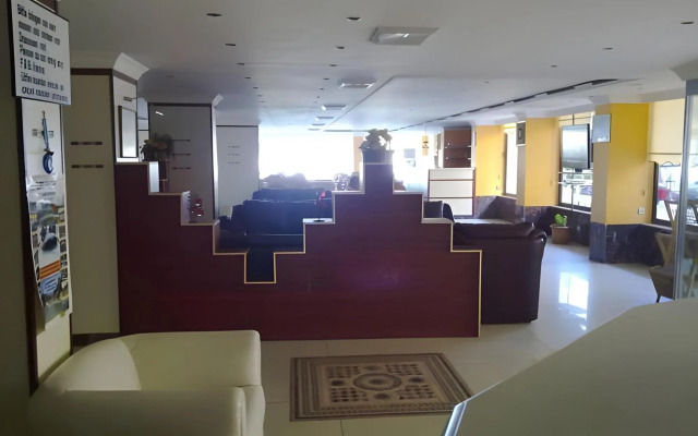 Admiral Hotel