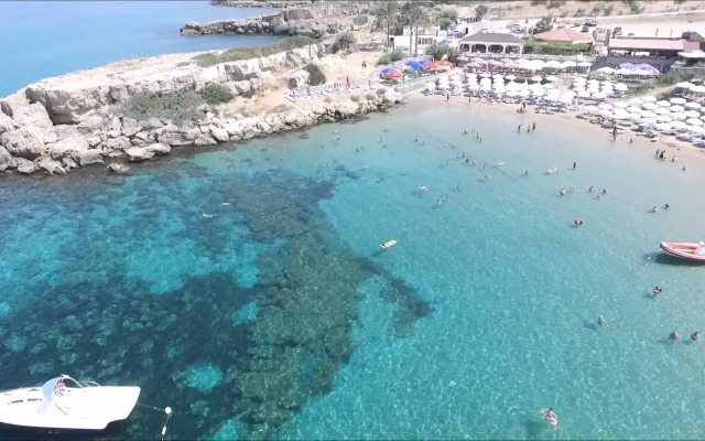 Denizkizi & Denizkizi Royal Hotel