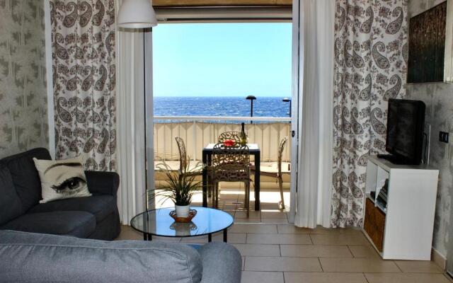 2BDR Ocean view apartment