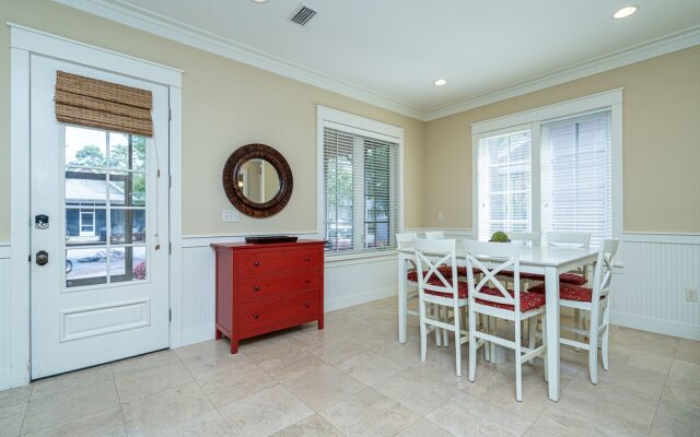 Sandestin Bungalo 38: Beach, Golf, & Fun!