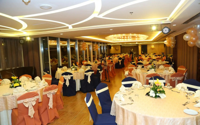 Ivory Grand Hotel Apartments