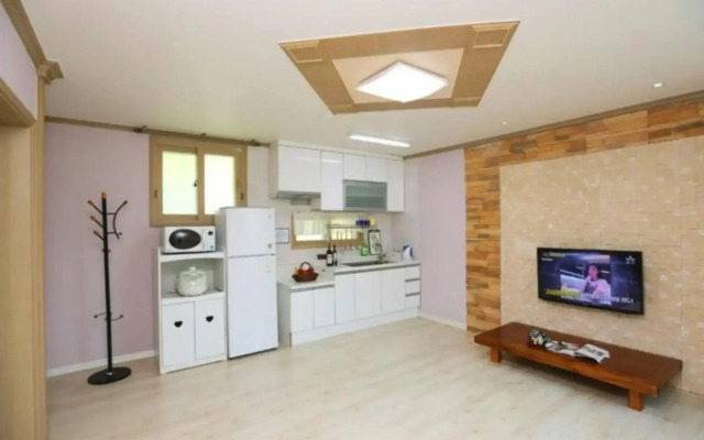 Jeongseon Starjari Pension