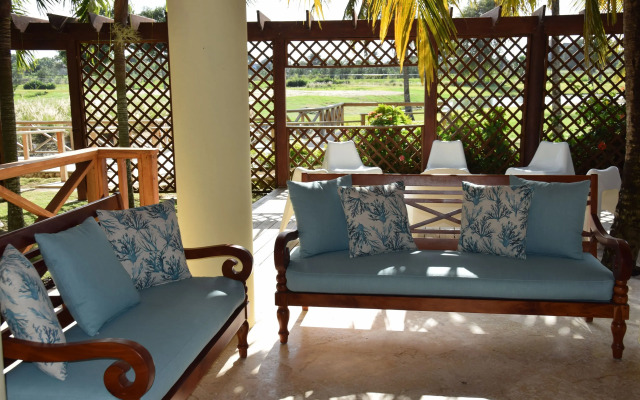 Sunset boutique hotel  All-Suites