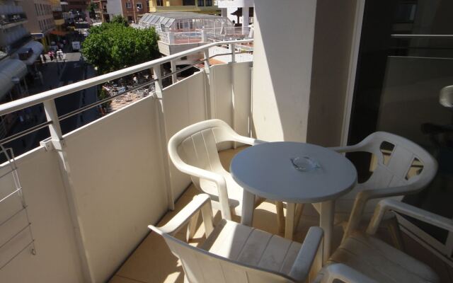 Apartamentos Lloret Sun-24