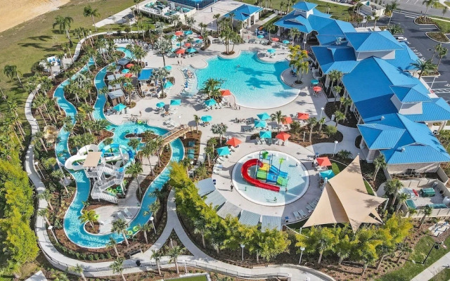 Extraordinary 10br Private Pool Spa Near Disney
