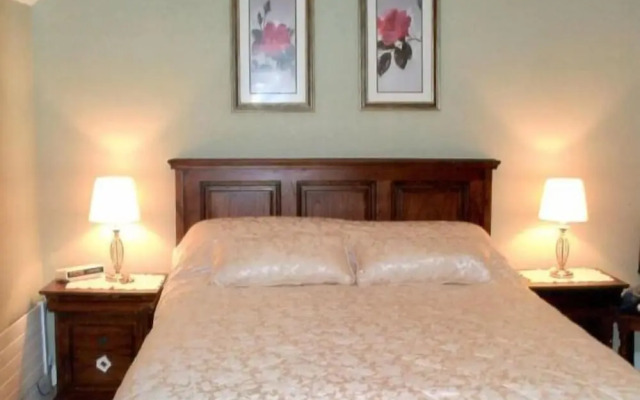 Grove Farm House B&B