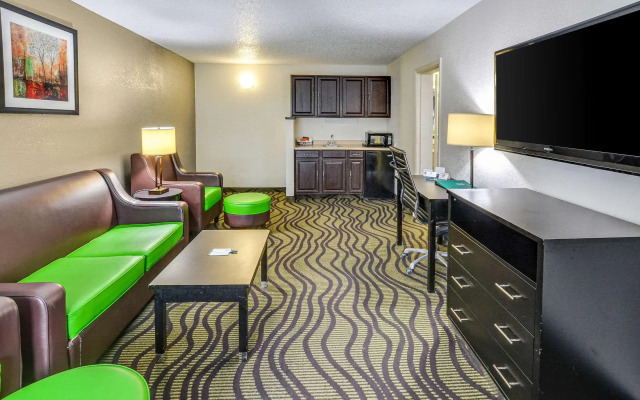 Quality Inn & Suites Hardeeville - Savannah North