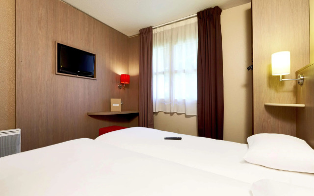 Brit Hotel Essentiel CHOLET