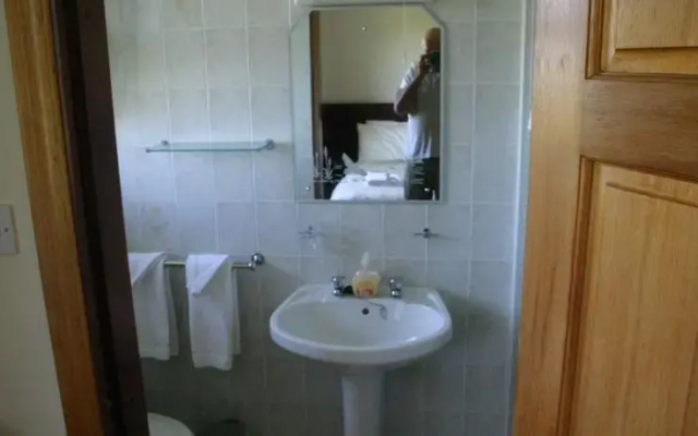 Portarra Lodge B&B