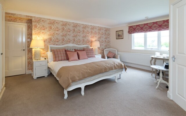 Whitethorn Bed and Breakfast