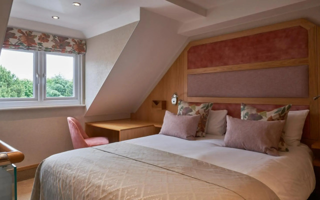 Fairlawns Hotel and Spa