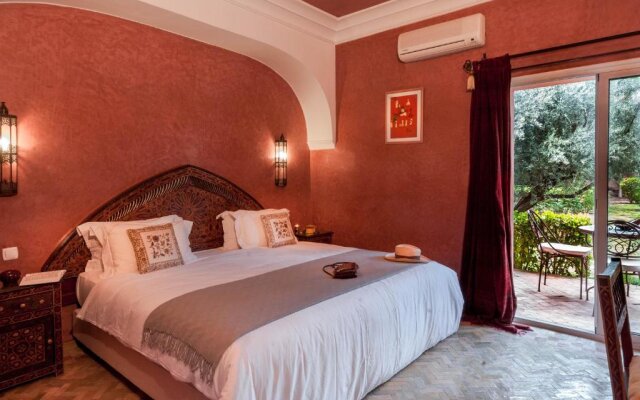 Room in B&B - Double Bedroom in a Charming Villa in the Marrakech Palmeraie