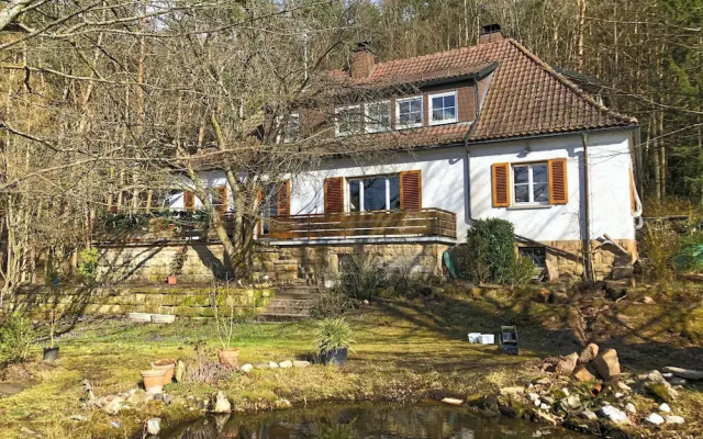 Holiday Home With Garden in Weissenbrunn