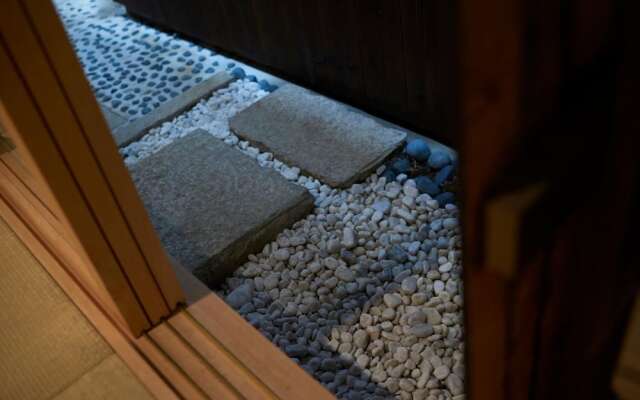 Guest house Connection Chionin