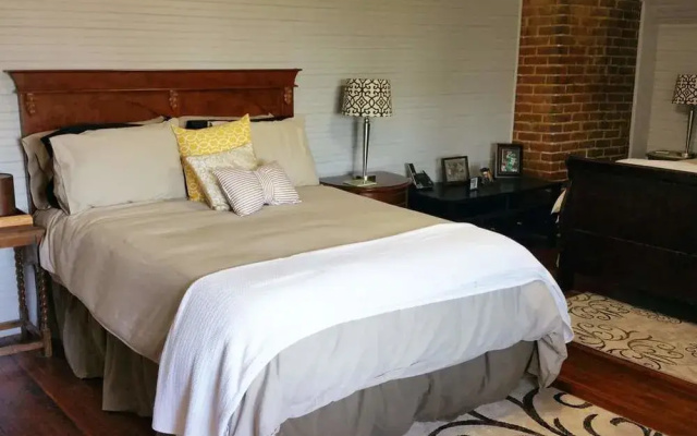 Edwardian Inn