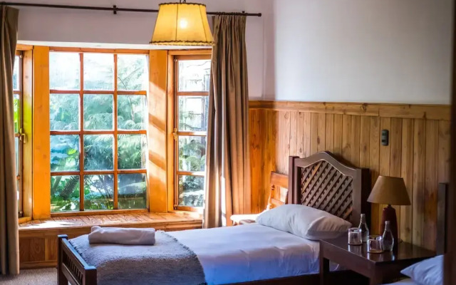 Andes Lodge