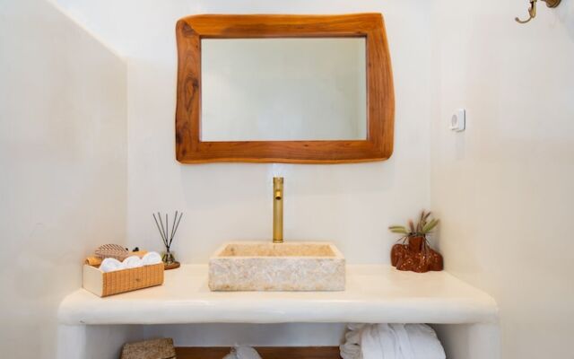 Electra Suites & Spa