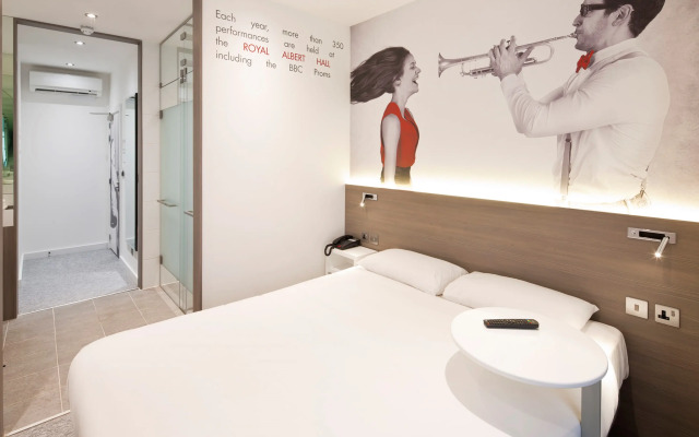 Heeton Concept Hotel Kensington