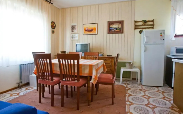 Apartments Sanda - 10 M from the beach