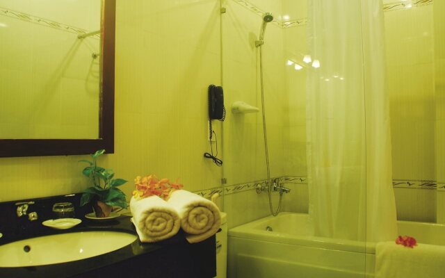 Hau Giang Hotel