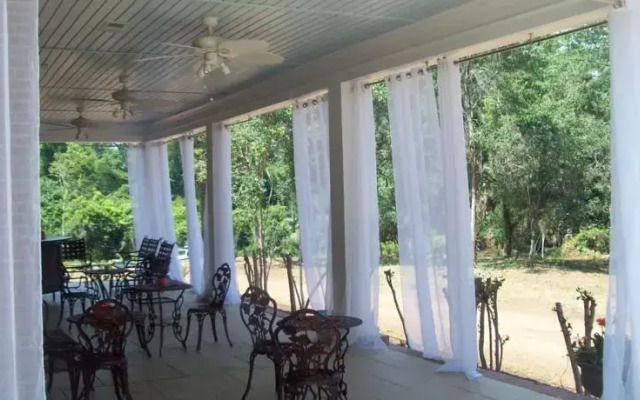 Elm Abode Mansion